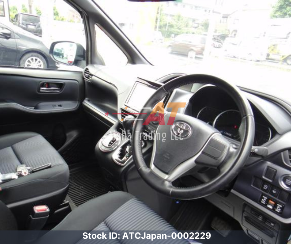 2015 Toyota Voxy